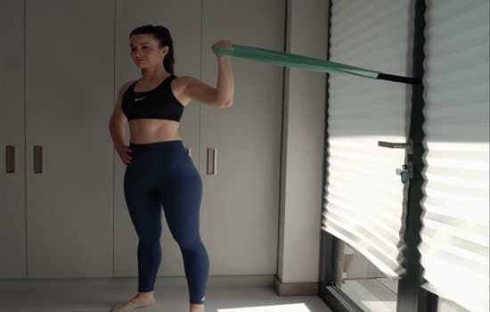 Standing 1-arm high bicep curl
