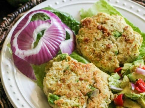 Chicken Avocado Burger (Whole 30, PALEO, & Simple Fit Forty)
